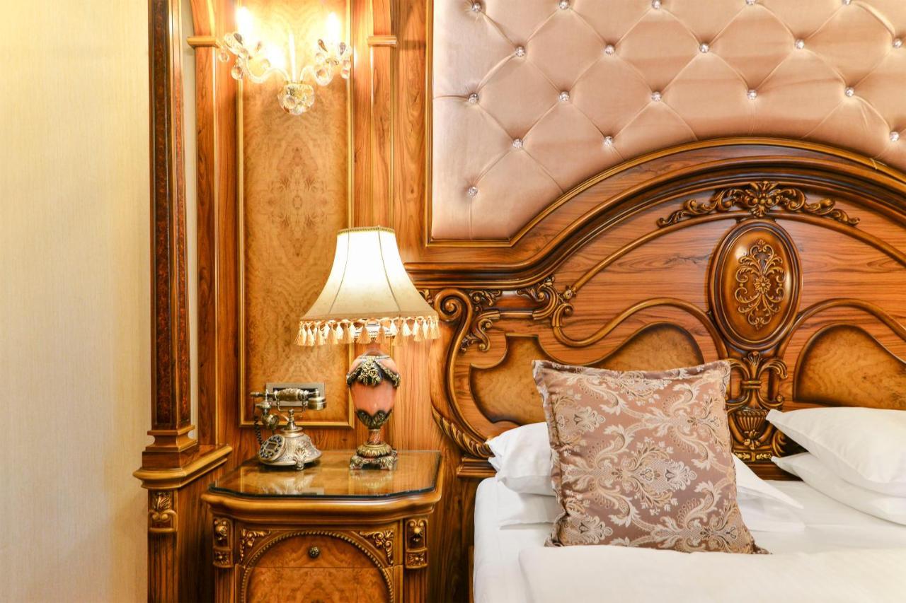 Premier Prezident Garni Hotel And Spa Σρέμσκι Καρλόβτσι Εξωτερικό φωτογραφία