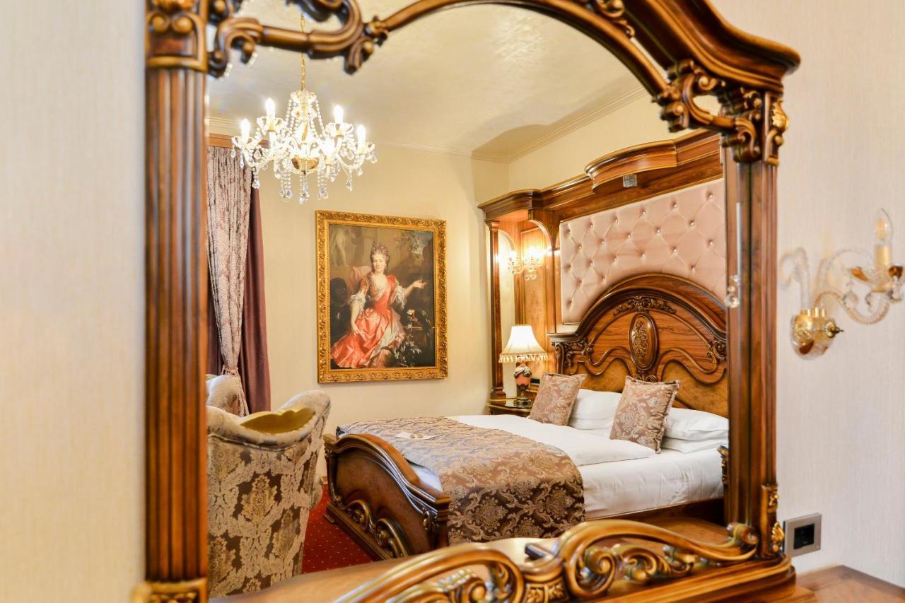 Premier Prezident Garni Hotel And Spa Σρέμσκι Καρλόβτσι Εξωτερικό φωτογραφία