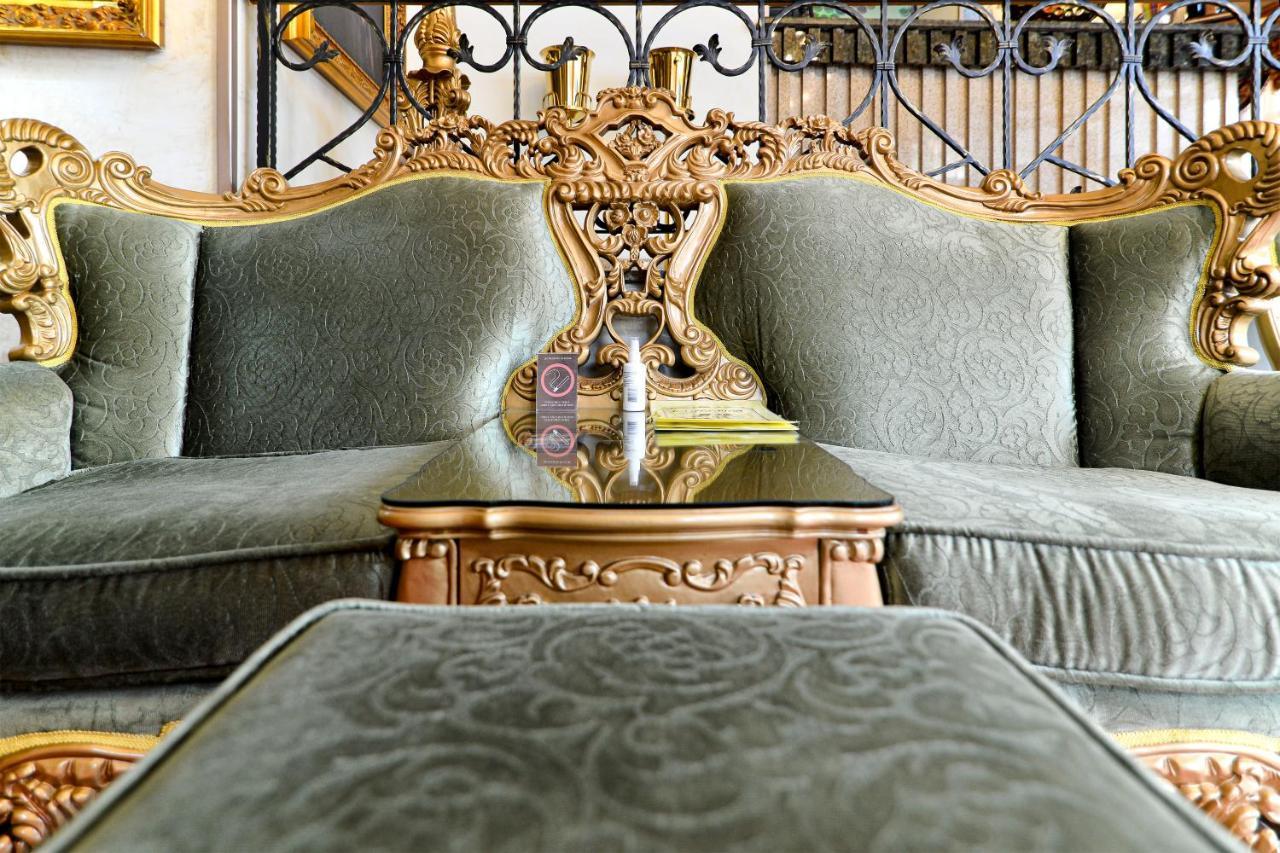 Premier Prezident Garni Hotel And Spa Σρέμσκι Καρλόβτσι Εξωτερικό φωτογραφία